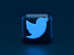 How To Pin a Tweet on Twitter on Both Web Version and App