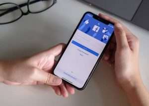 5 Ways to Fix Facebook Crashing on Galaxy S20 and S21 