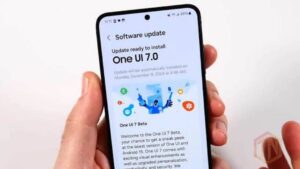 Fresh Innovation on Samsung's One UI 7 Beta 3: Quick Settings Panel Moves Left