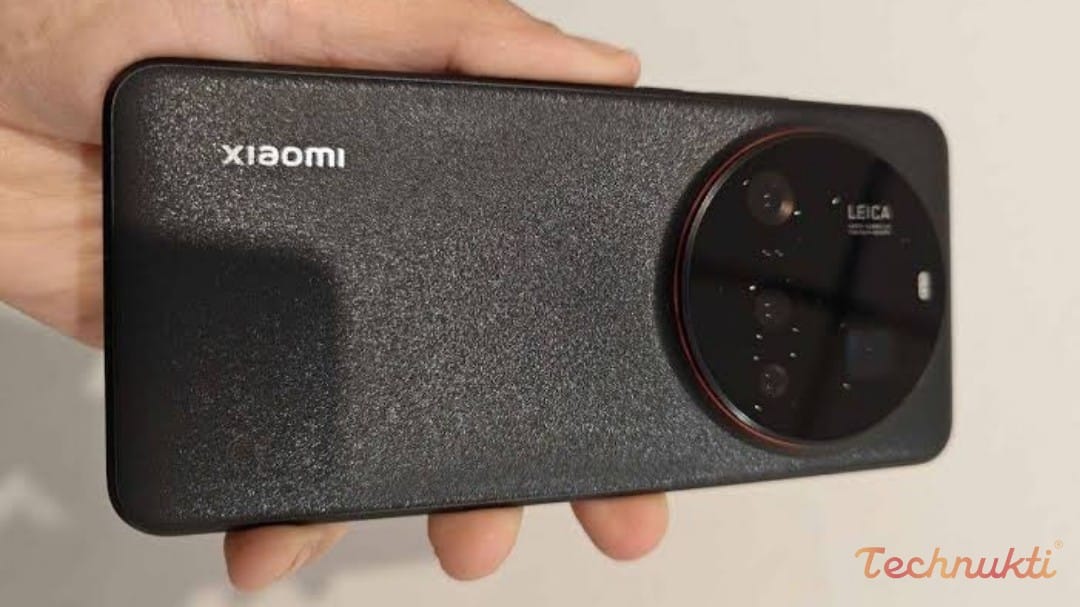 Xiaomi 15 Ultra Spotted in Russia: Black Color Variant Unveiled with Camera and Software Details