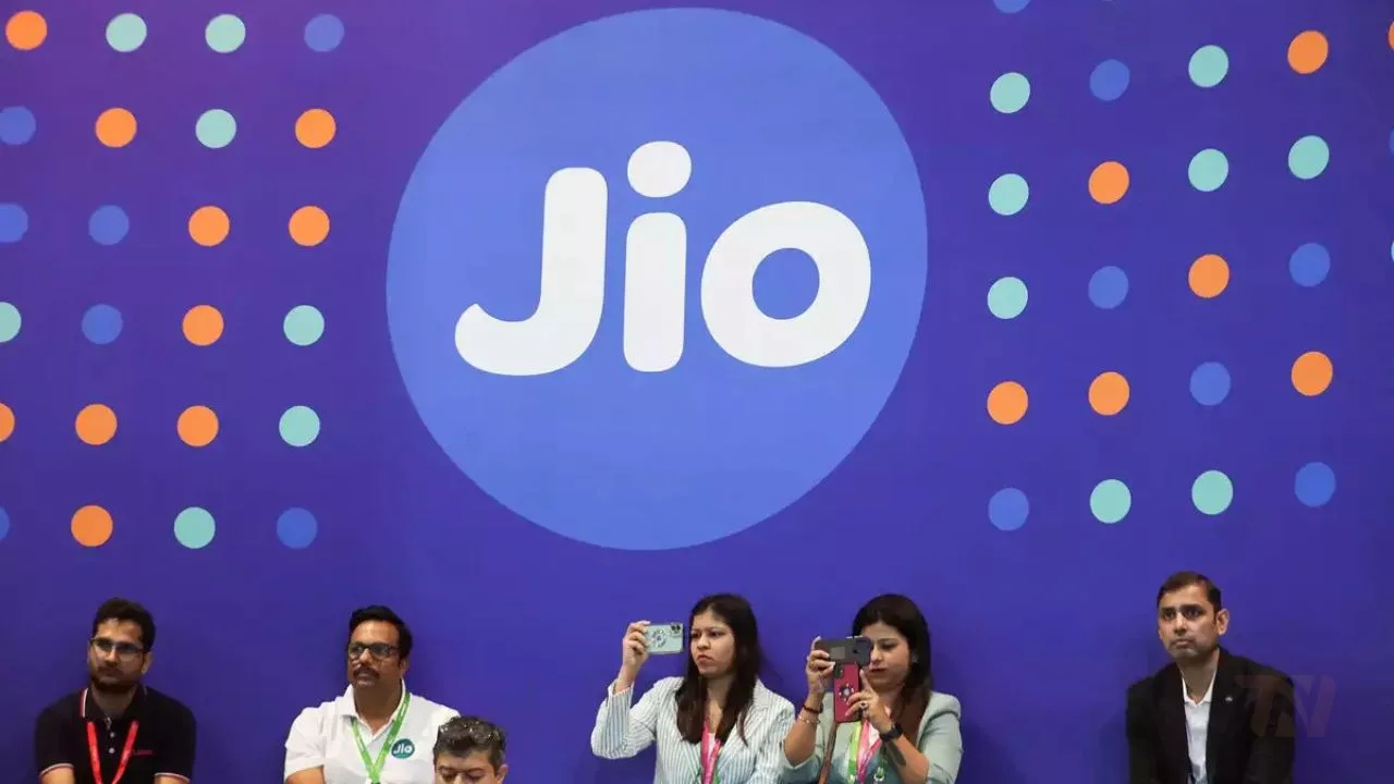 Jio Launches 84-Day & 365-Day Plans at ₹5.3/Day: Zero Data, Unlimited Calls & SMS