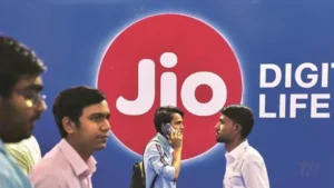 Jio's Superhit Plan: 11-Month Validity + Unlimited Calls & Data at Just ₹895