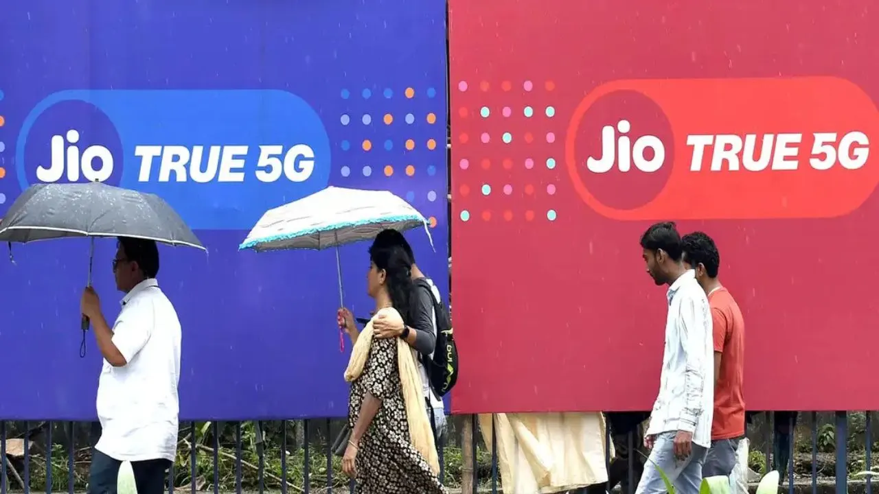 Jio’s Ultimate Bundle: 300GB Data + Free Netflix & Prime Video