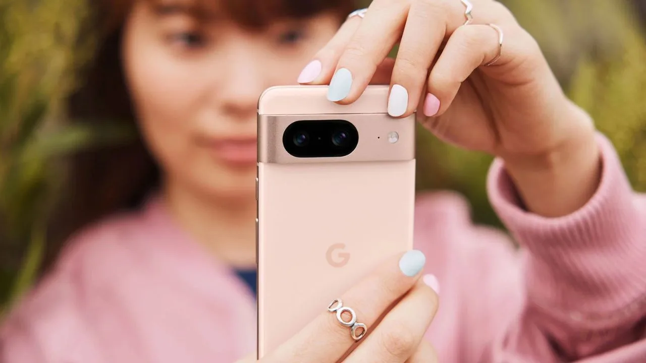 Google Launches Pixel Camera “Education Hub” to Help You Master Every Feature
